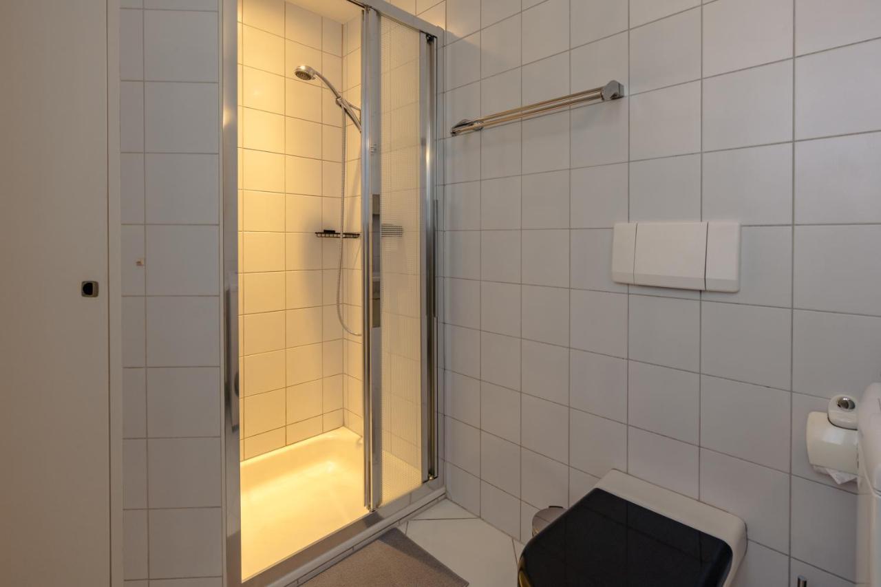 Apartment In The City Center With Free Parking Biel Exterior foto